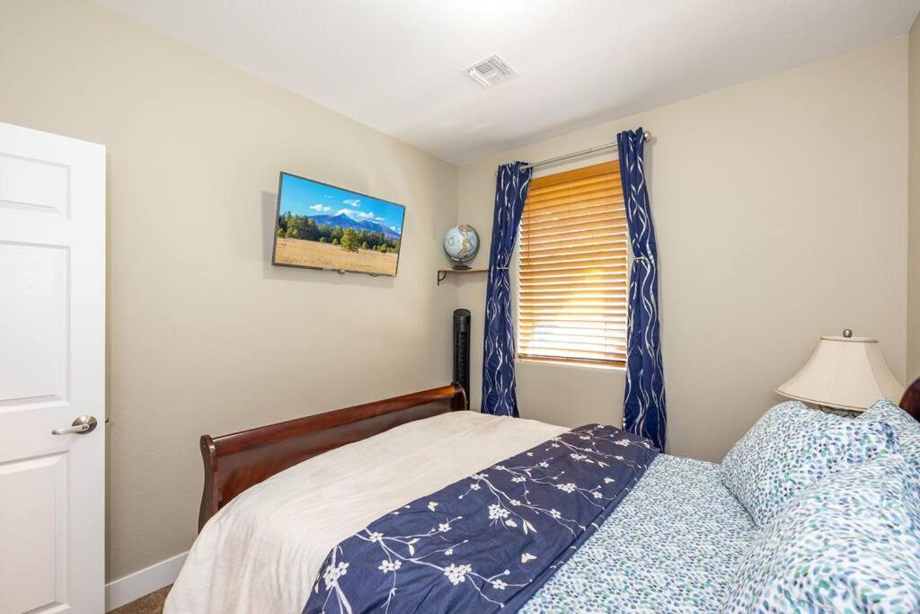 Luxury Home Downtown Nau Route 66 Snowbowl แฟลกสตาฟ ภายนอก รูปภาพ